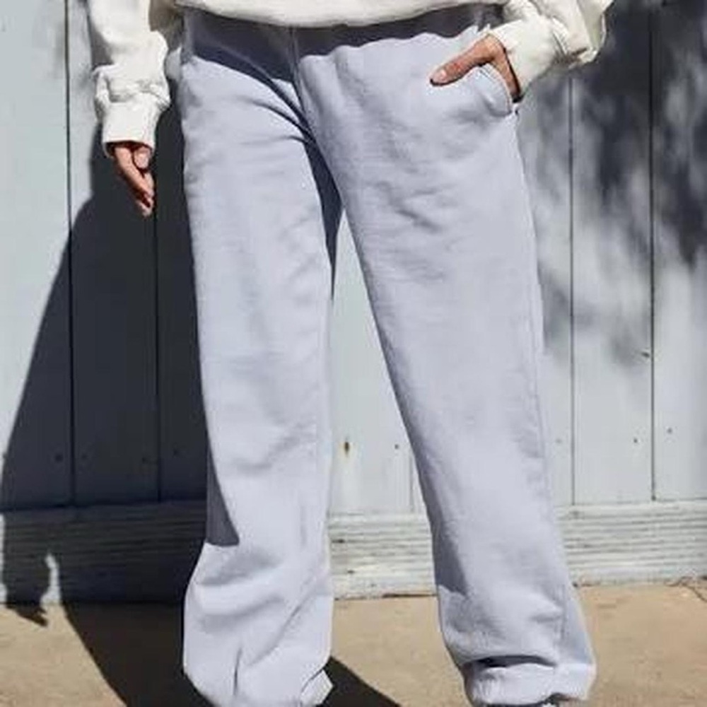 BRANDY MELVILLE SWEATPANTS